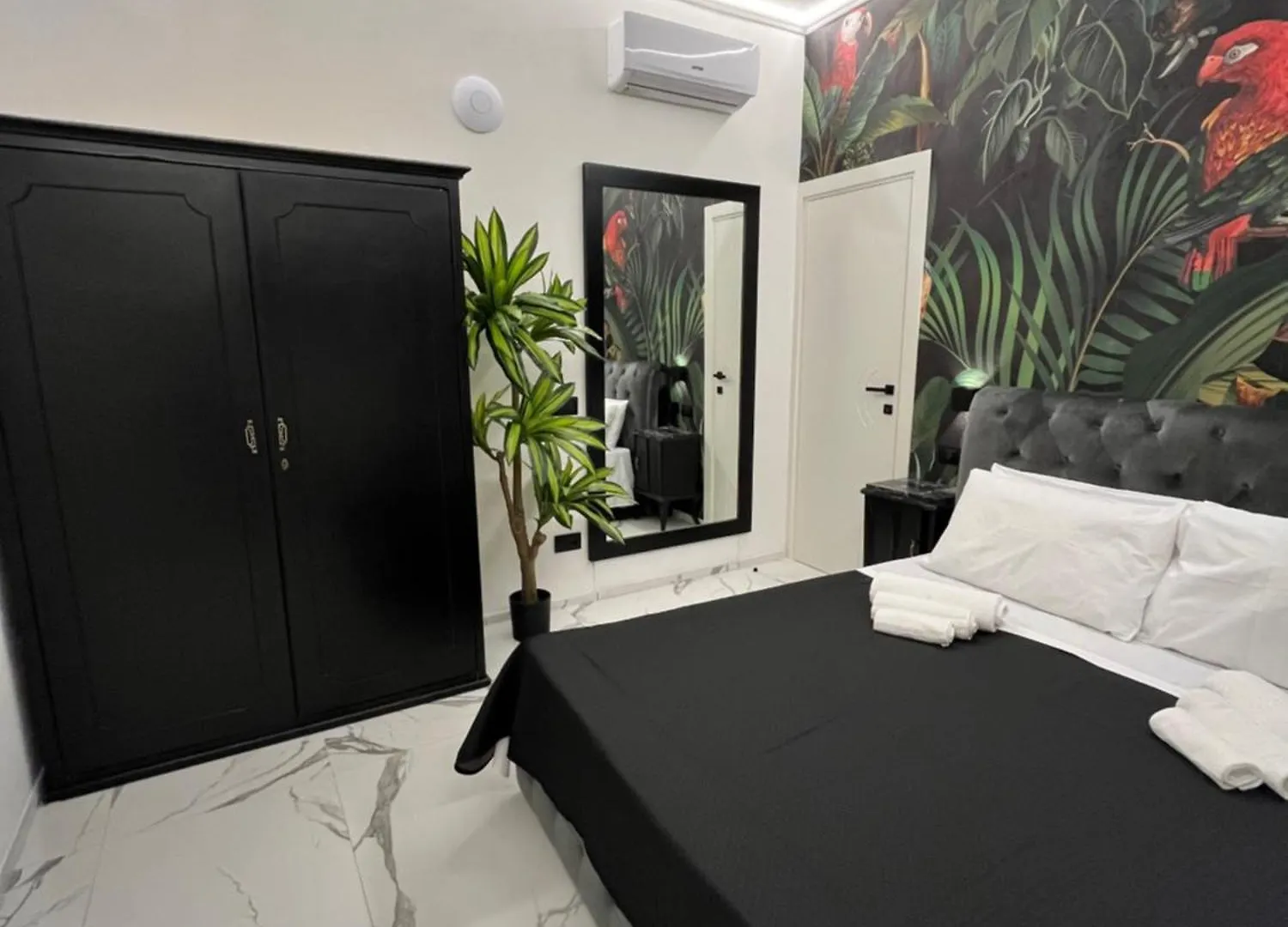 Suites - Ghibellina 92 Florence
