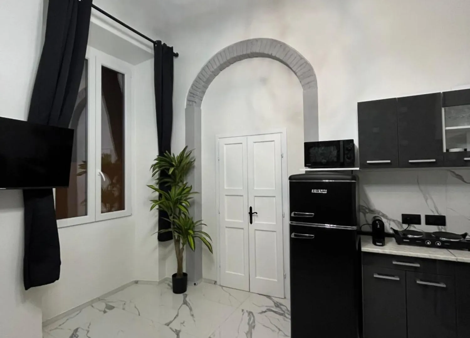 Suites - Ghibellina 92 Florence 0*,  Italy